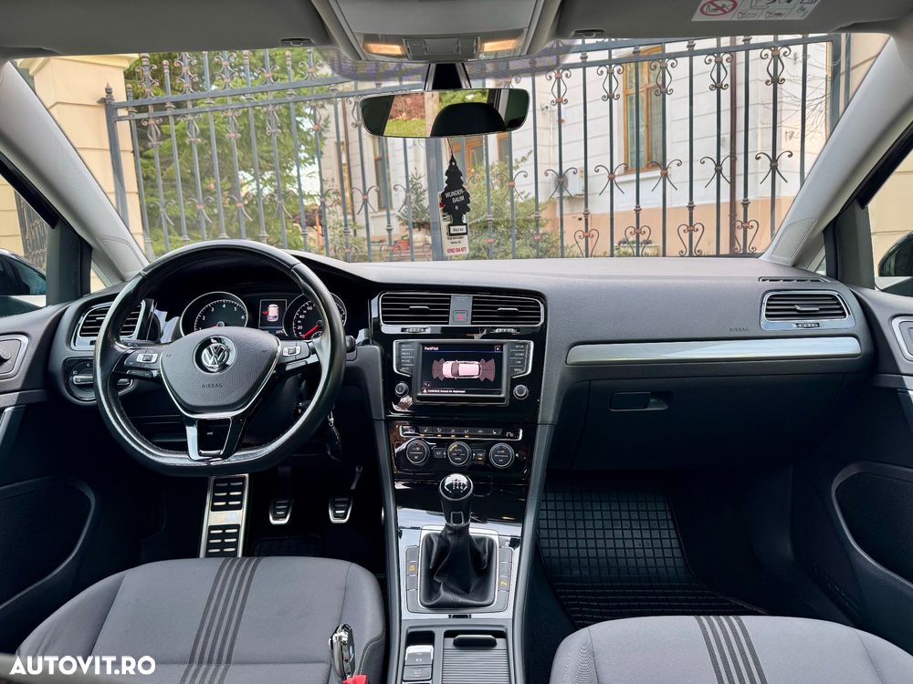 Volkswagen Golf 1.2 TSI BlueMotion Technology Allstar - 14