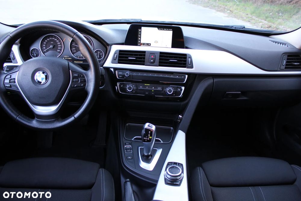 BMW Seria 3 318d Advantage - 14