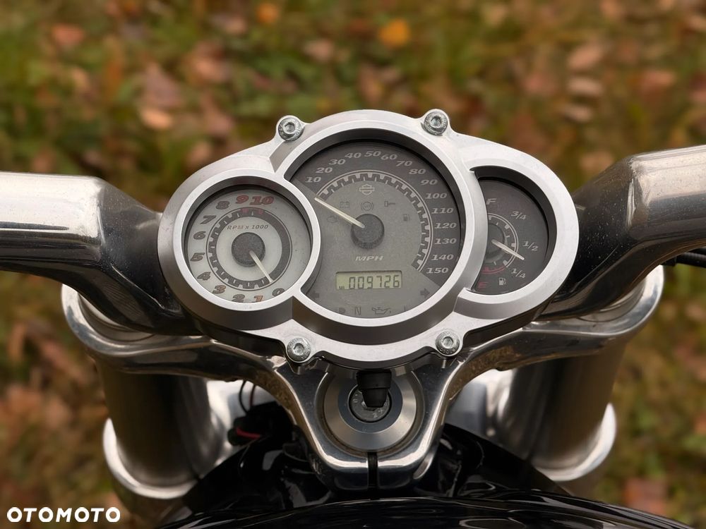 Harley-Davidson V-Rod Muscle - 14