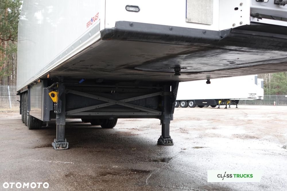 Schmitz Cargobull SKO FP 60 ThermoKing SLXi 300 - 16