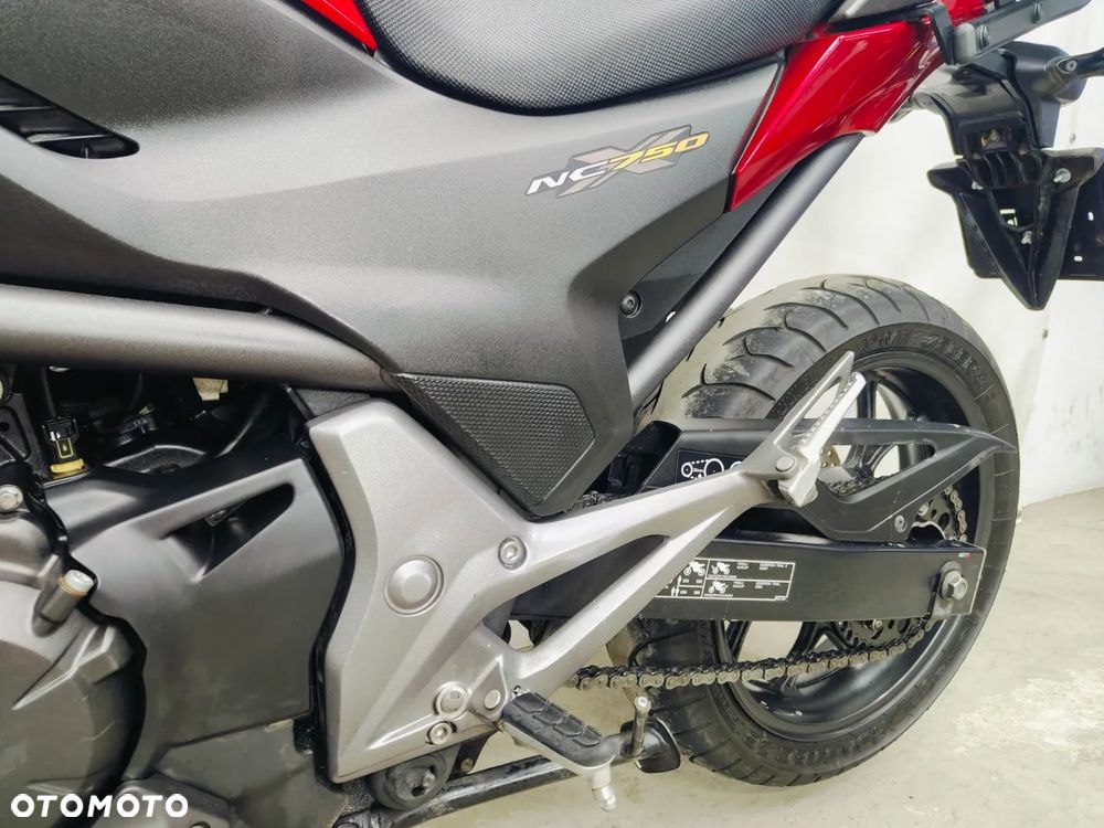 Honda NC - 24