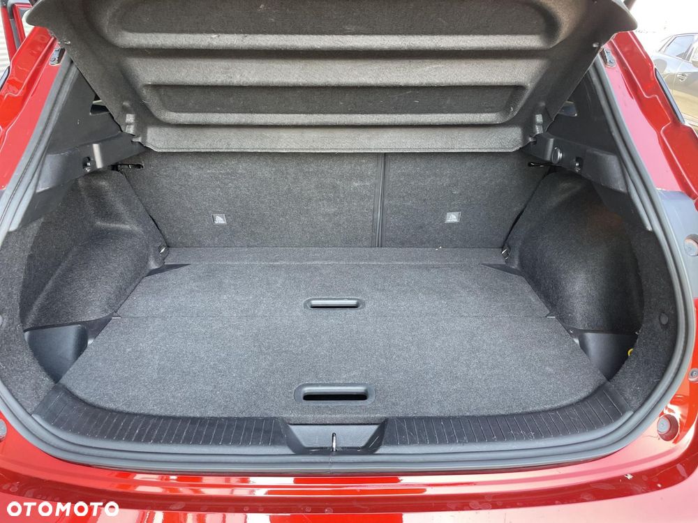 Nissan Qashqai 1.3 DIG-T N-CONNECTA - 17