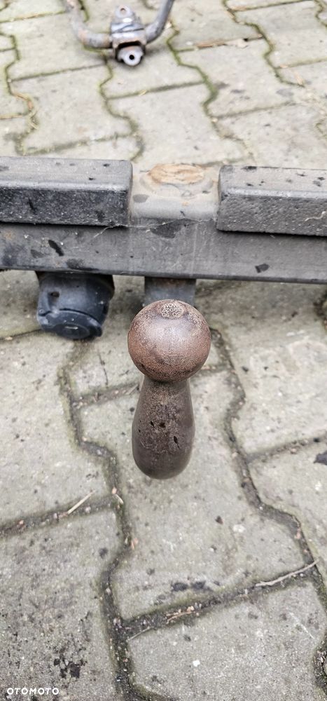 Hak holowniczy Vw T5 Lift 7H0803881B - 5