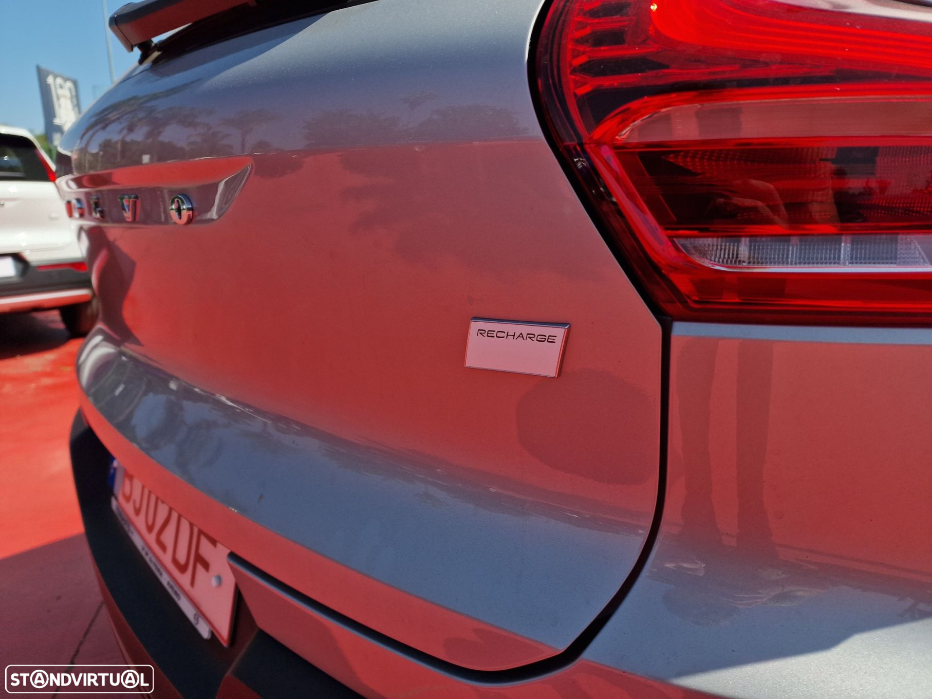 Volvo XC 40 Recharge Core - 6