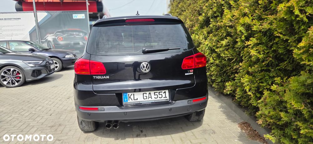 Volkswagen Tiguan - 10