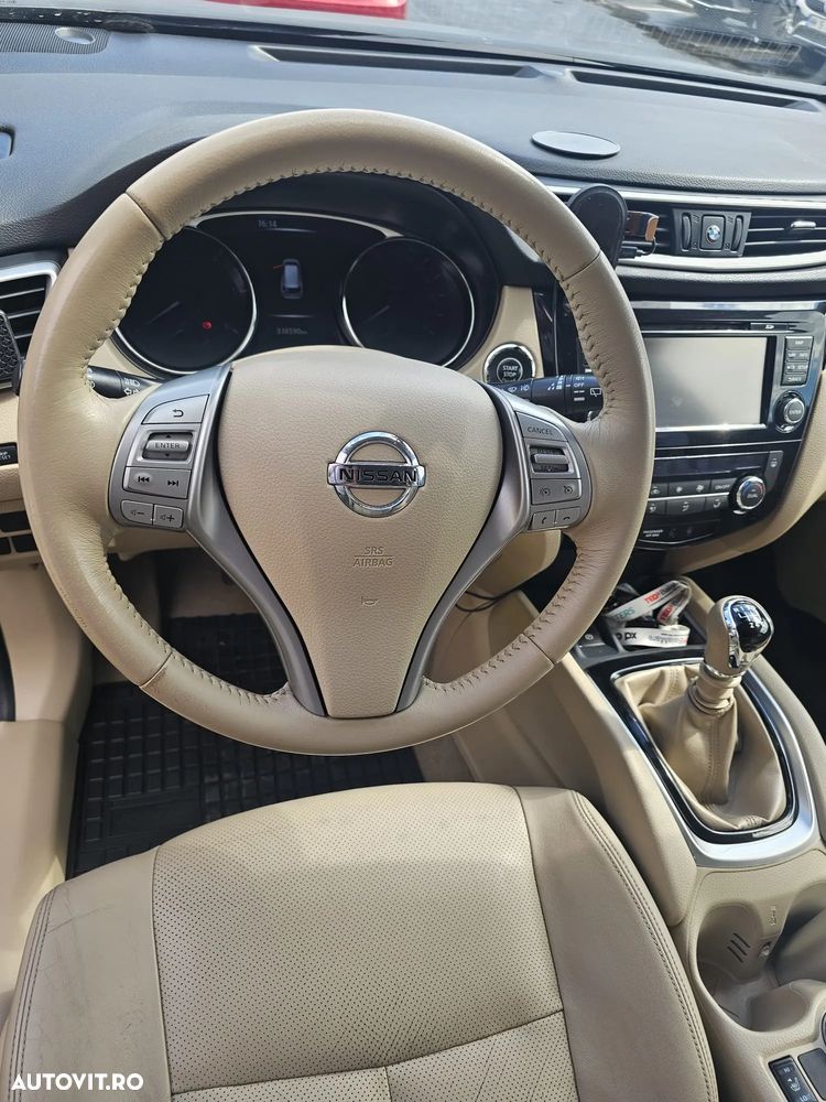 Nissan X-Trail - 4