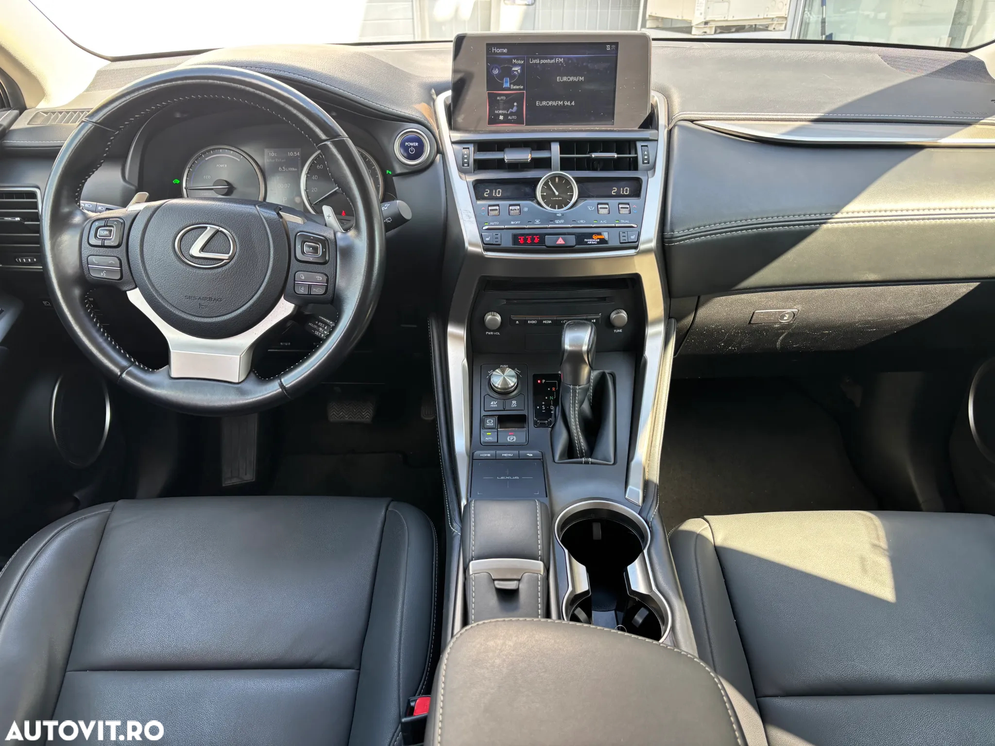 Lexus Seria NX 300h - 8