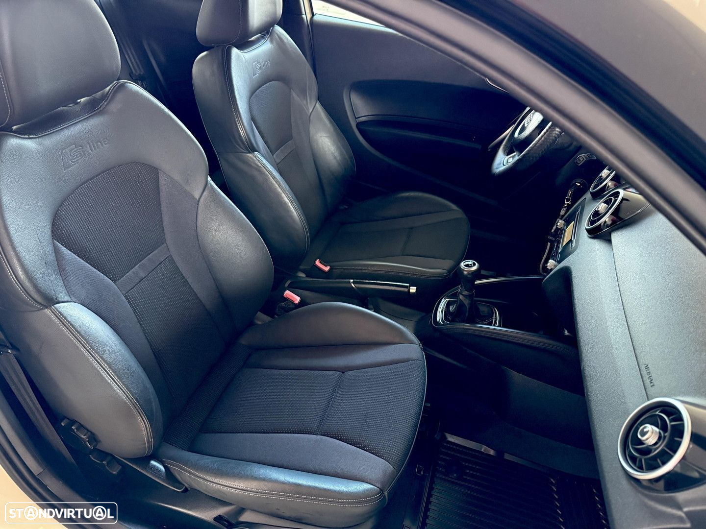 Audi A1 1.6 TDI S-line - 25