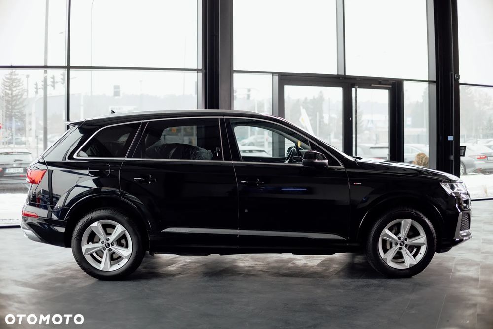Audi Q7 - 11
