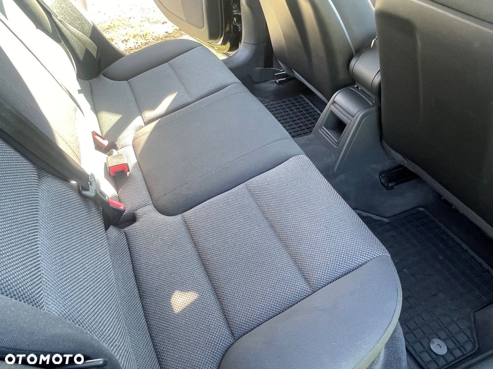 Audi A3 1.6 TDI DPF Ambiente - 18
