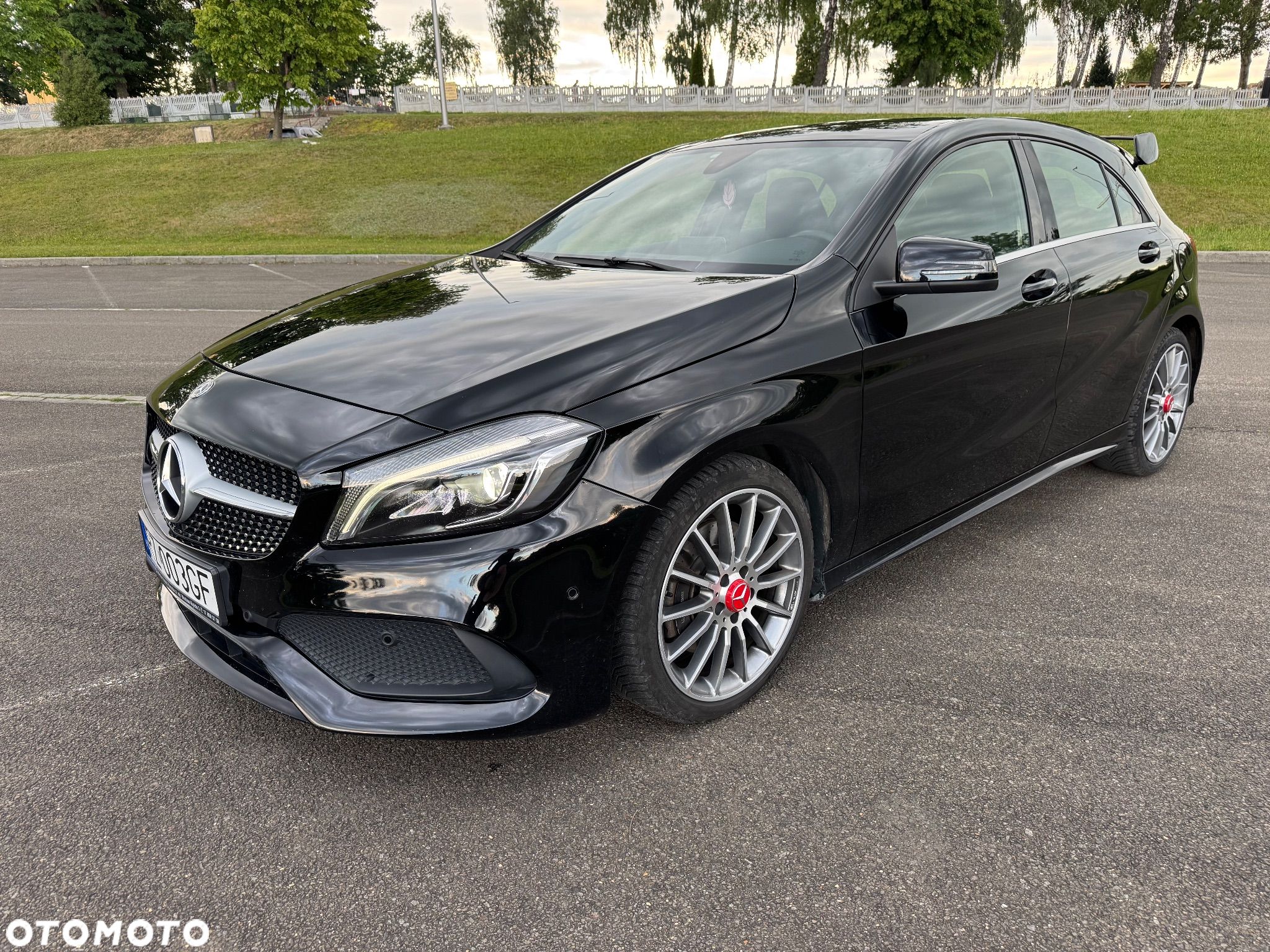 Mercedes-Benz Klasa A 220 4Matic 7G-DCT AMG Line - 1