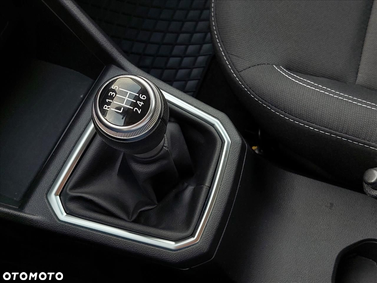 Dacia Sandero - 18