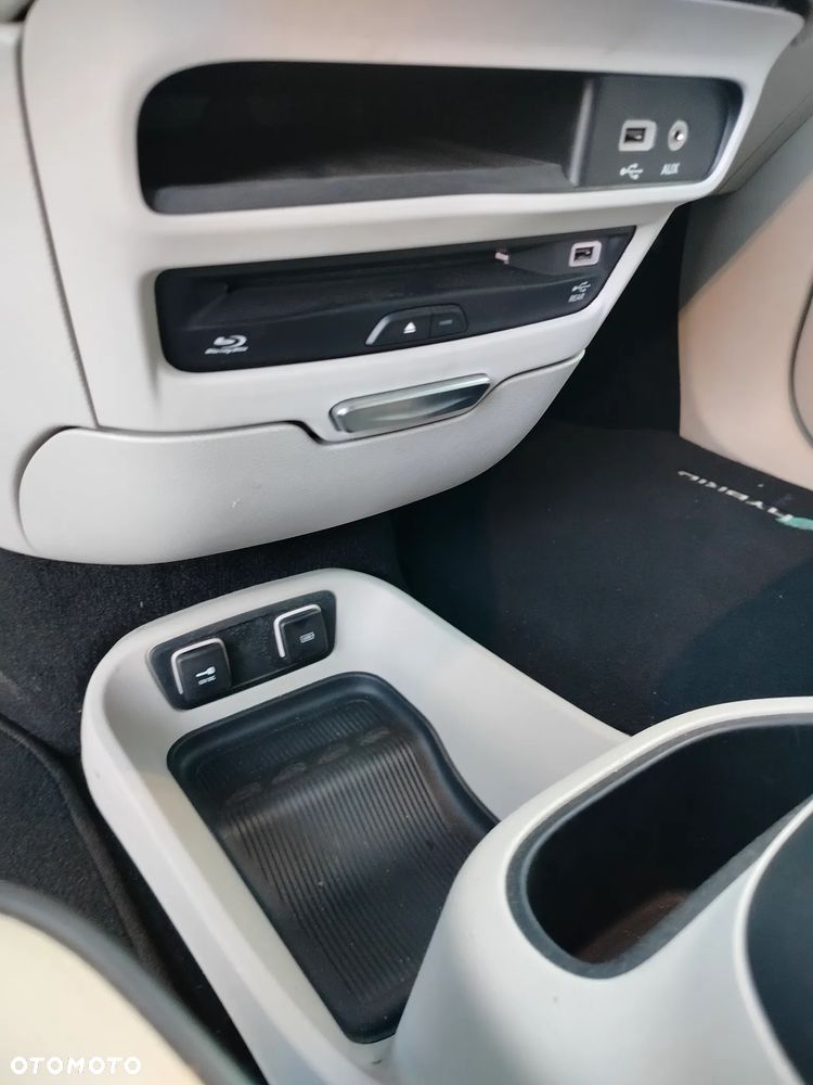 Chrysler Pacifica - 27