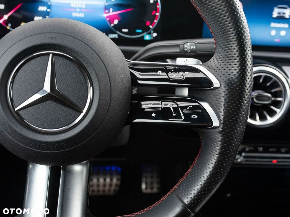 Mercedes-Benz CLA 200 mHEV AMG Line 7G-DCT - 15