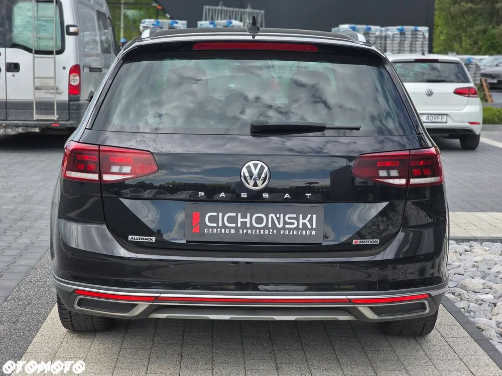 Volkswagen Passat Alltrack 2.0 TSI OPF DSG 4Motion - 6