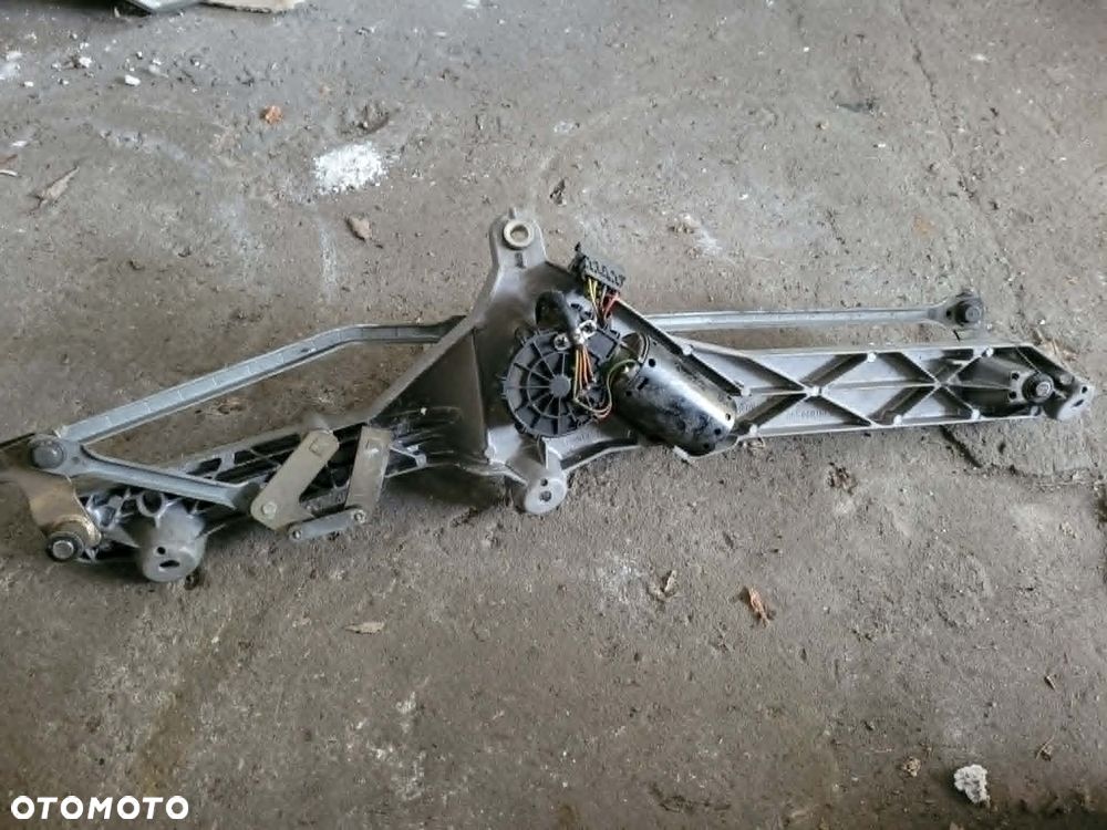 Mechanizm przednich wycieraczek S Klasa W220 - 2