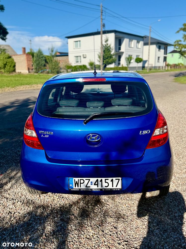 Hyundai i20 1.2 Comfort - 11