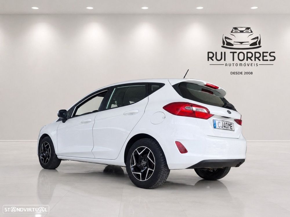 Ford Fiesta 1.1 S&S TREND - 10