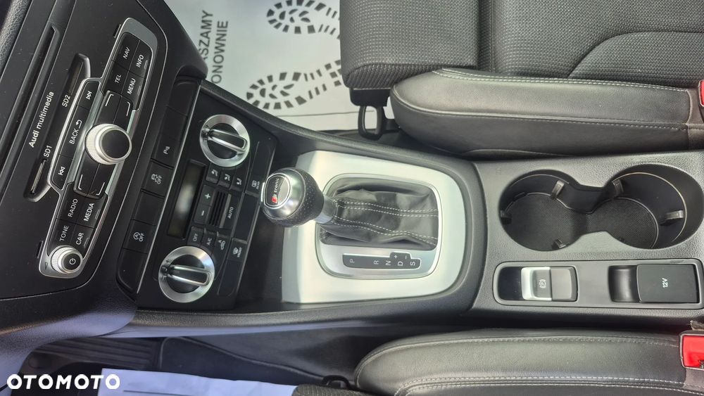 Audi Q3 2.0 TDI Quattro S tronic - 37