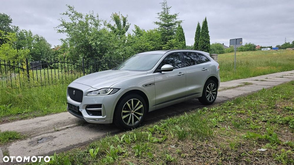 Jaguar F-Pace - 17