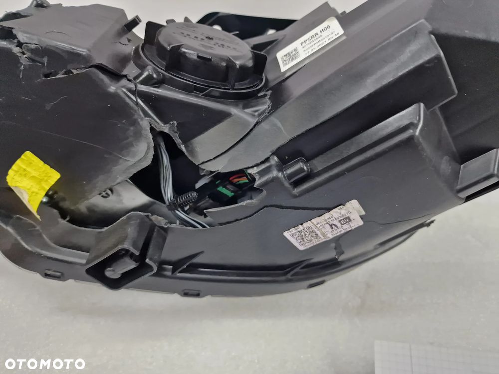 HYUNDAI I30 III 3 LIFT PRAWA LAMPA PRZEDNIA PRZÓD FULL LED , NR 92102-G4XXX / 92102-G4600 , NR AUKCJI LA70 - 16