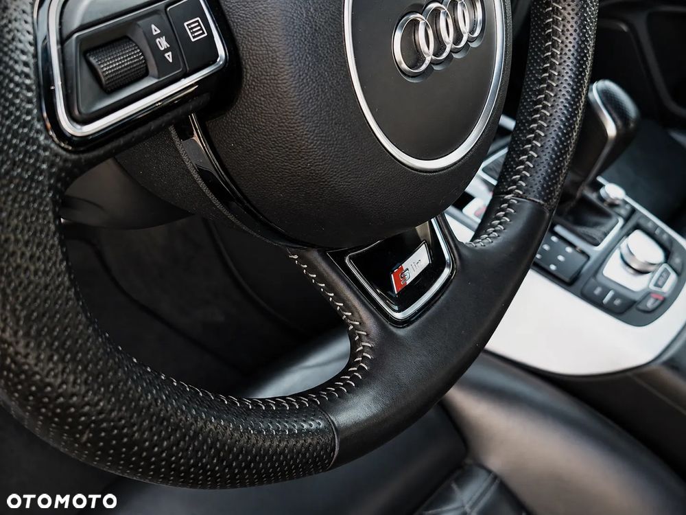 Audi A6 Avant 3.0 TDI quattro S tronic - 12