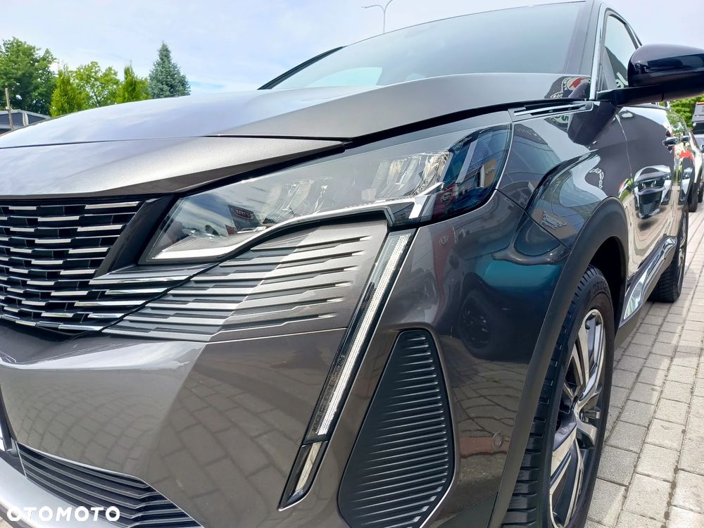 Peugeot 3008 1.2 PureTech Allure Pack S&S EAT8 - 19