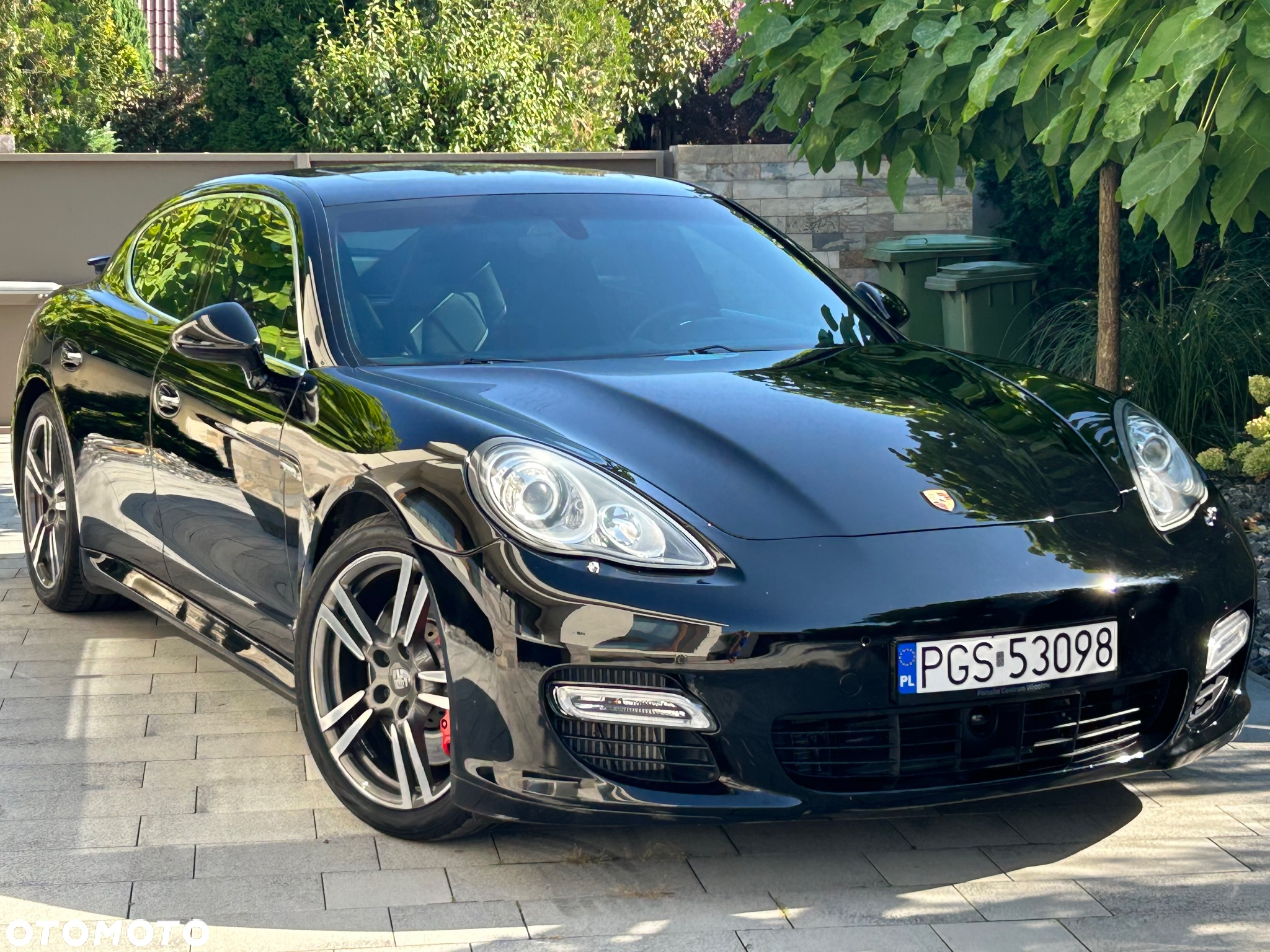 Porsche Panamera Turbo PDK - 9