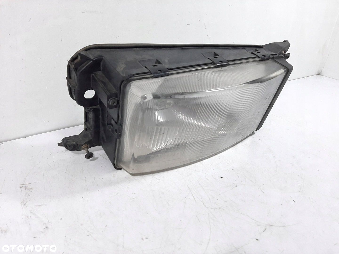 SCANIA R480 EURO 5 10R LAMPA PRAWY PRZOD 1EG007150-10 - 3