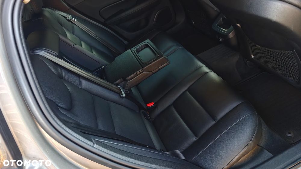 Volvo V60 D4 Geartronic Inscription - 18