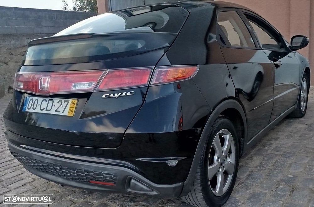 Honda Civic 1.4 Comfort - 2