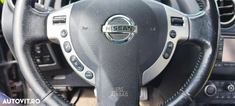 Nissan Qashqai+2 - 15