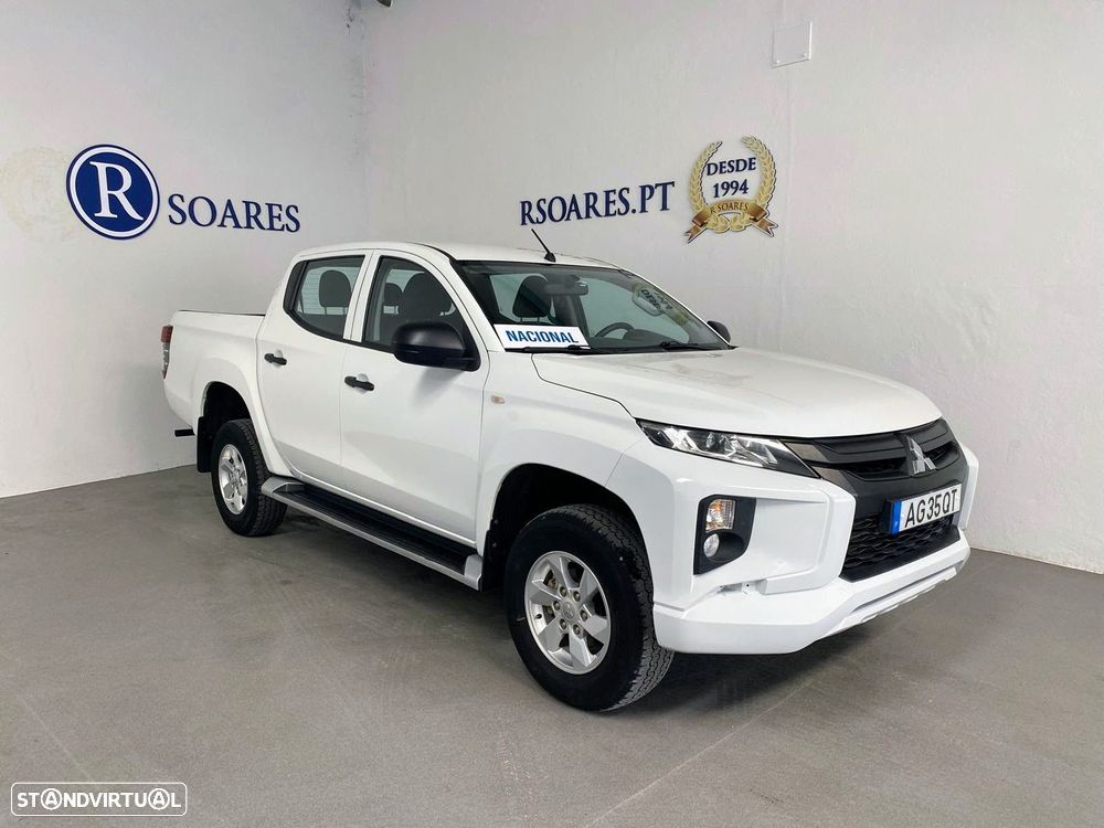 Mitsubishi L200 2.3 DI-D CD Invite 4WD - 2