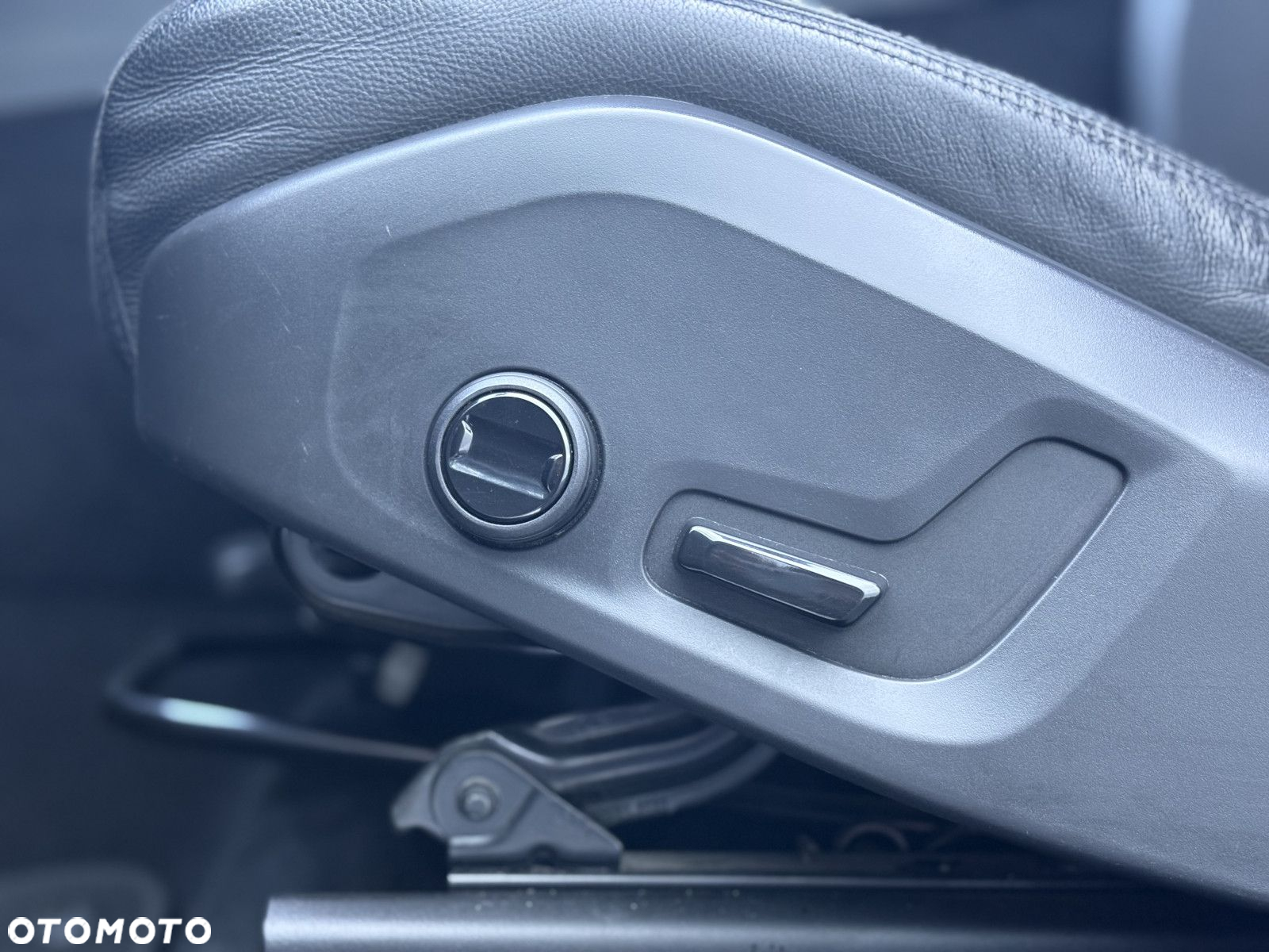 Volvo XC 60 - 31