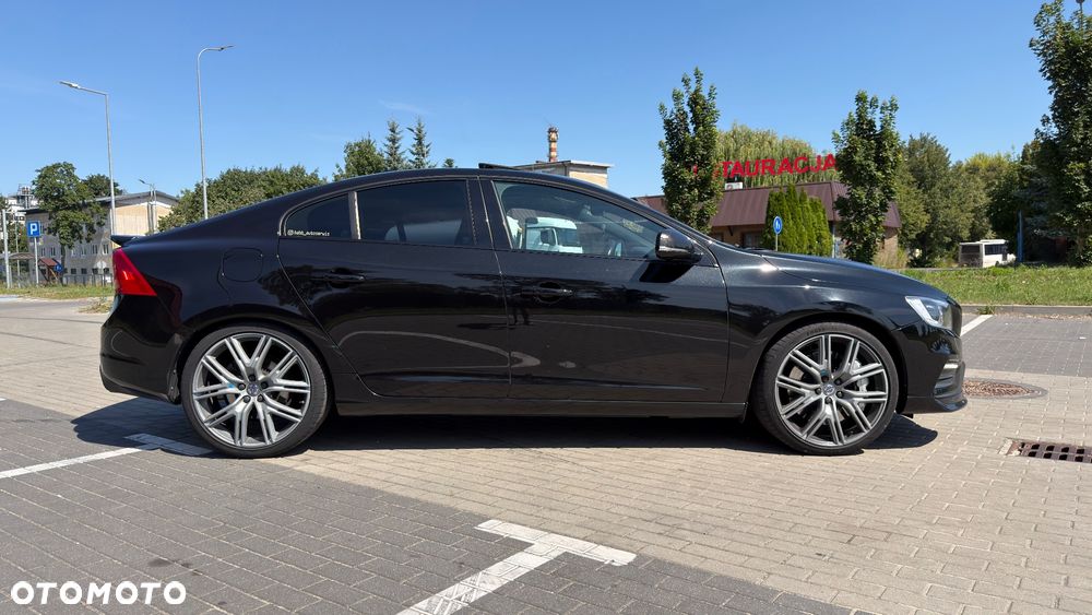 Volvo S60 - 3