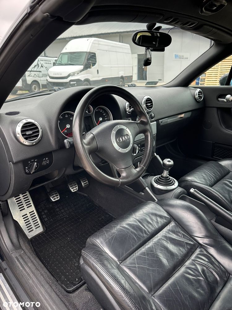 Audi TT Coupé 1.8T - 23