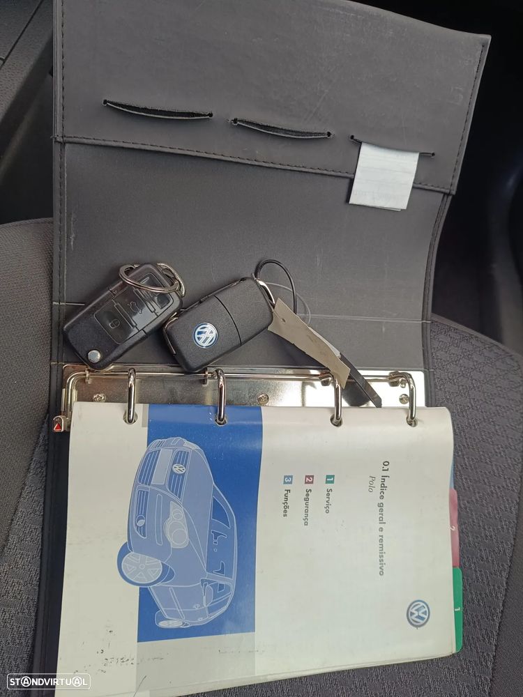 VW Polo 1.4 TDi Confortline - 12