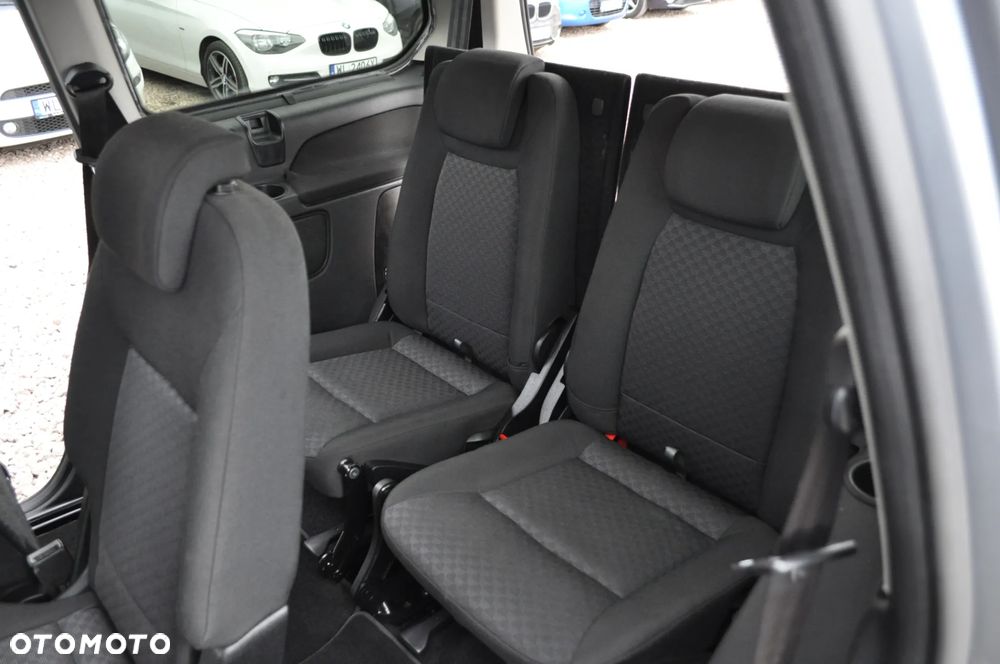 Ford Galaxy 2.0 TDCi Ghia - 27