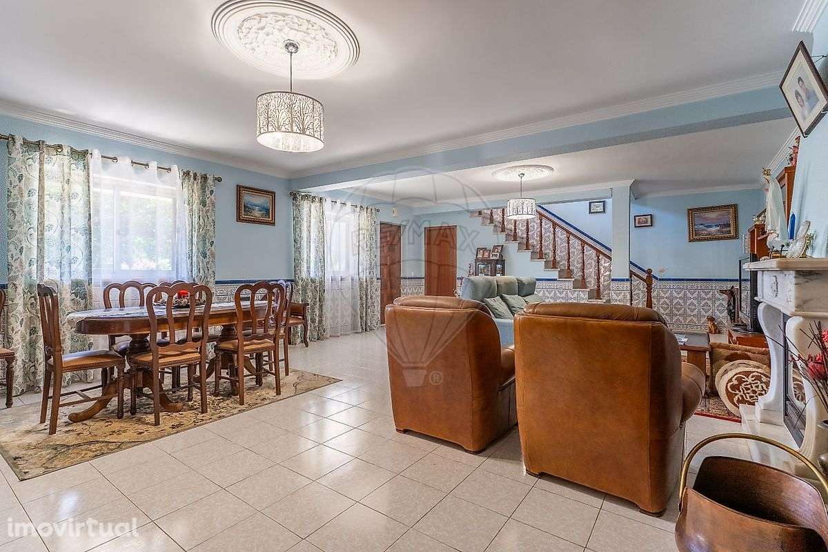 Moradia T4 para venda - Grande imagem: 4/23