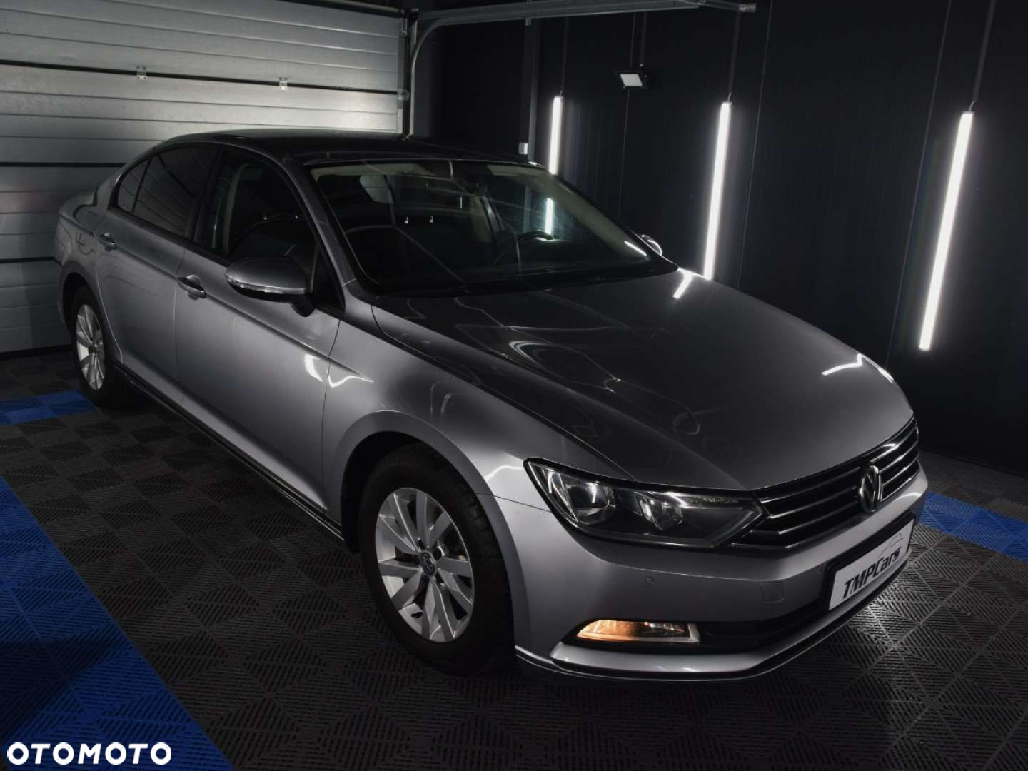 Volkswagen Passat - 29