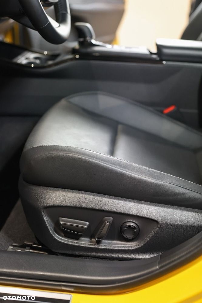 Toyota Prius - 12