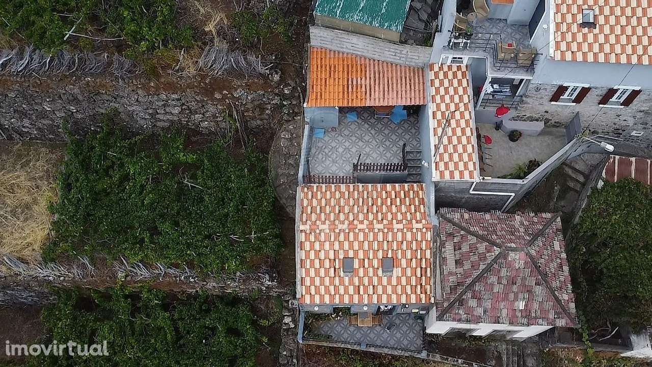 Moradia T2 para venda - Grande imagem: 2/17