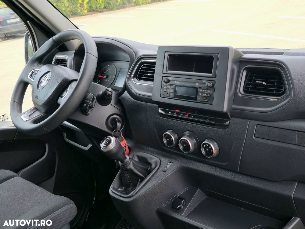 Renault Master - 10