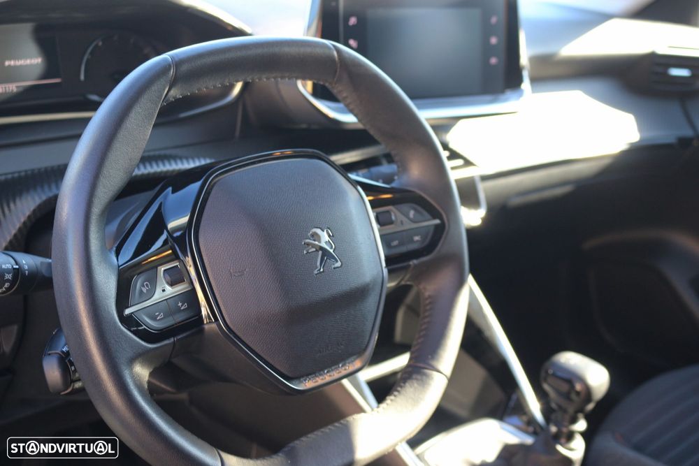 Peugeot 208 1.2 PureTech Active Pack - 25