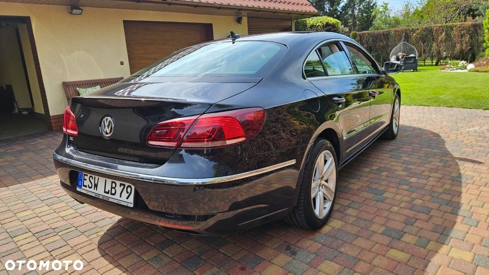 Volkswagen Passat CC - 8