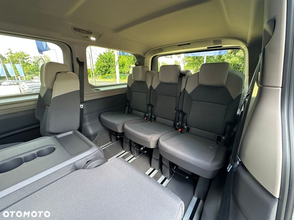 Volkswagen multivan Multivan Family L2 silnik: 2,0 l TDI SCR 150 KM / skrzynia biegów: 7-biegowa DSG rozstaw osi: 3124 mm - 26
