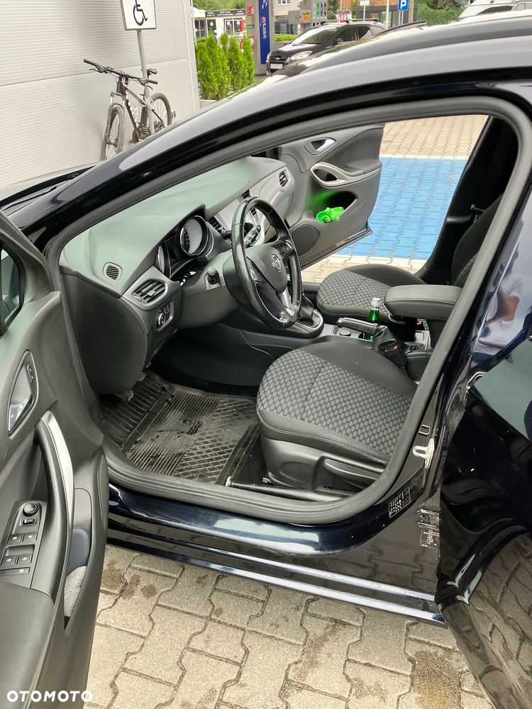Opel Astra - 14