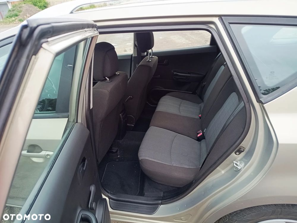Kia Ceed 1.4 S - 12