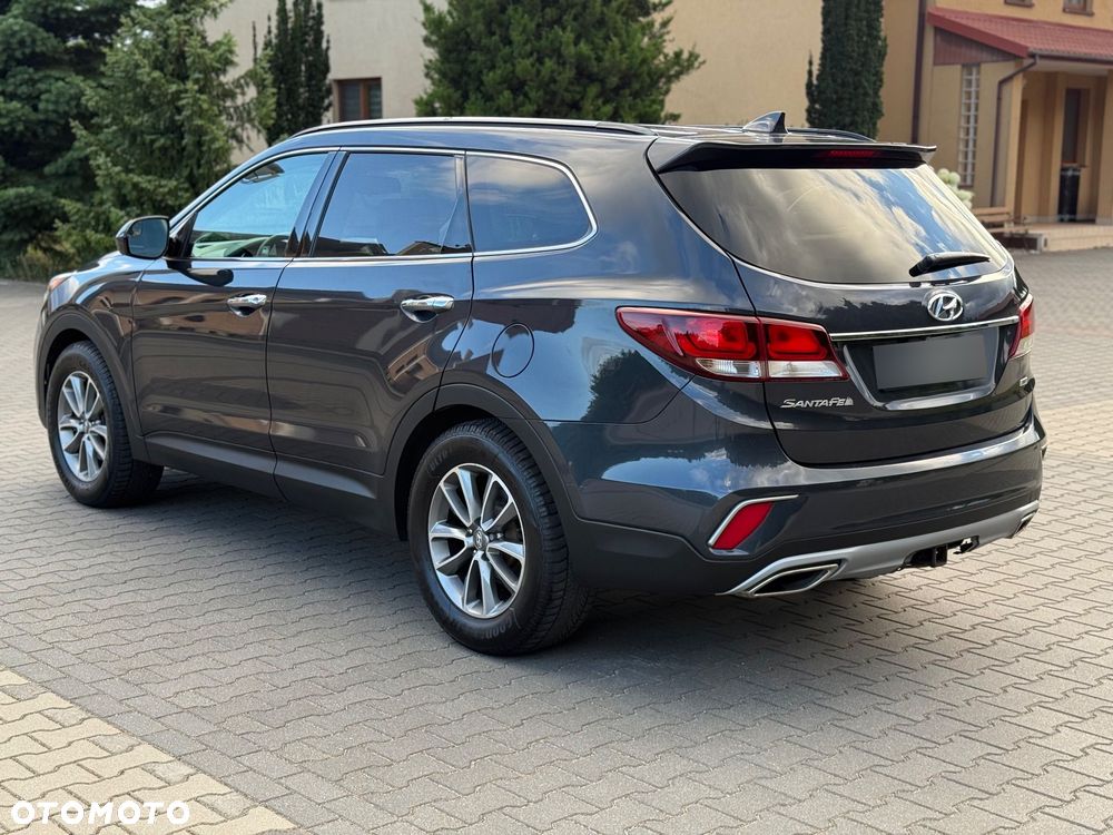 Hyundai Santa Fe - 22