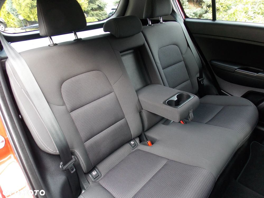 Kia Sportage 1.6 GDI 2WD Black Edition - 17